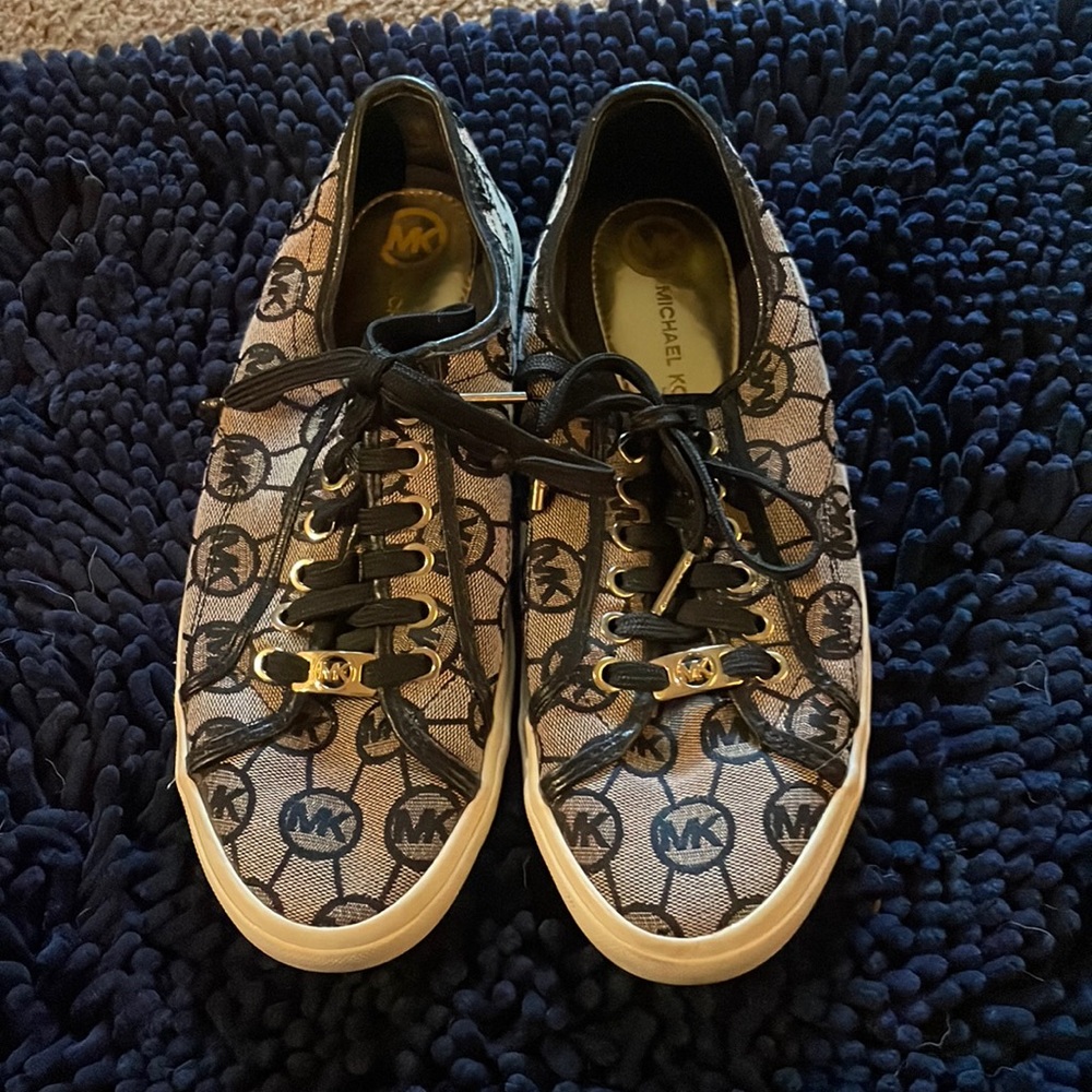 Michael kors tennis shoe
